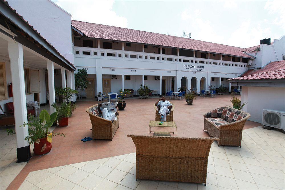 New Palm Tree Hotel Mombasa Eksteriør billede